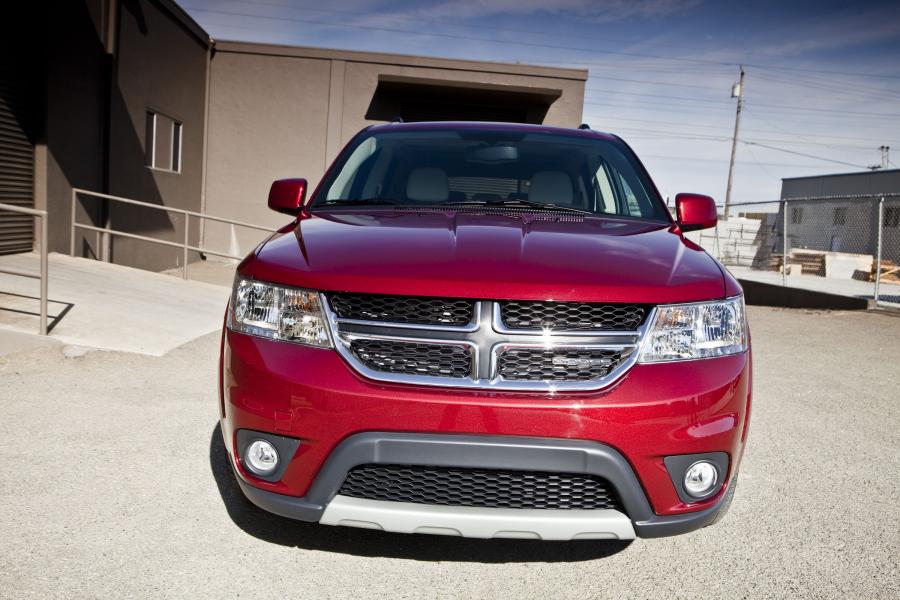  Dodge Journey 2011 года  (фото 45 из 69)